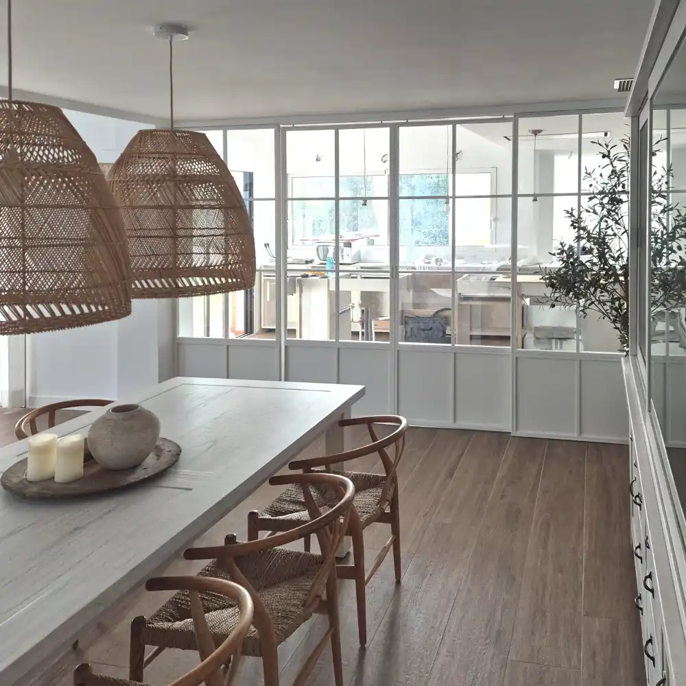 proyectos de interiorismo con metal